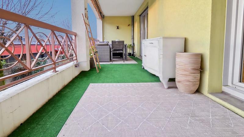 Appartement - 83 m² - 4 pièces