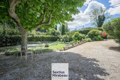 Maison - 160 m² - 4 pièces