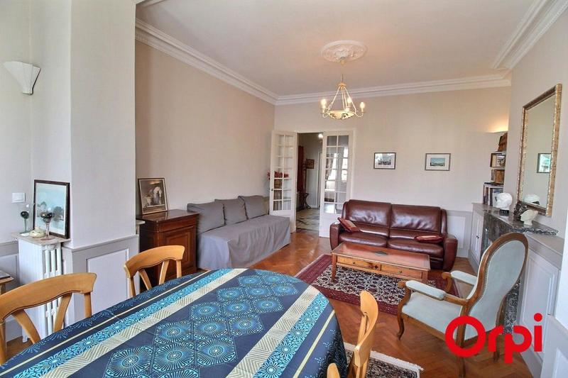 Penthouse - 90 m² - 3 pièces