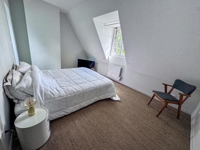 Demeure - 130 m² - 5 pièces