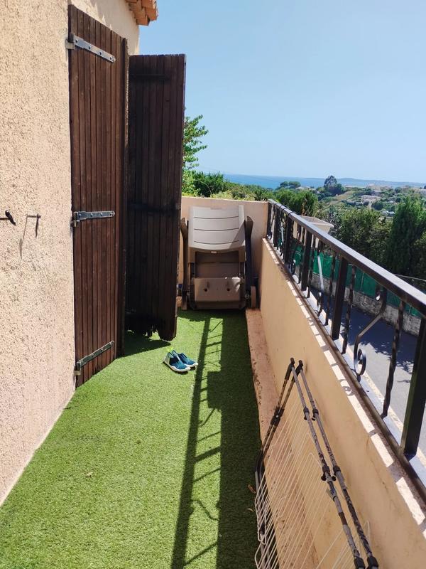 Appartement - 90 m² - 3 pièces