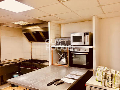 Local commercial - 140 m²