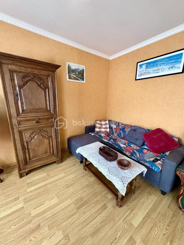 Maison traditionnelle - 146 m² - 6 pièces