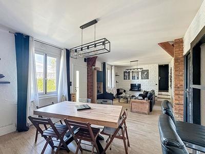 Maison - 91 m² - 5 pièces