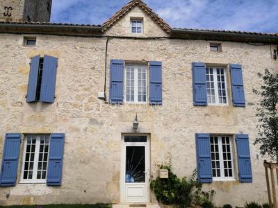Maison ancienne - 220 m² - 8 pièces