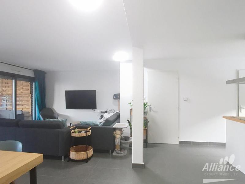 Appartement - 95 m² - 4 pièces