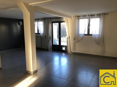 Maison - 138 m² - 6 pièces