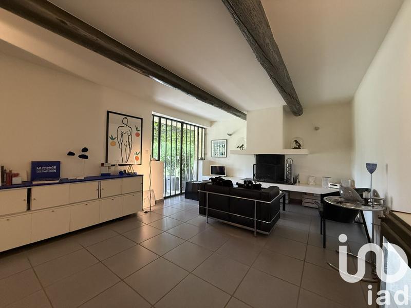 Maison - 245 m² - 8 pièces