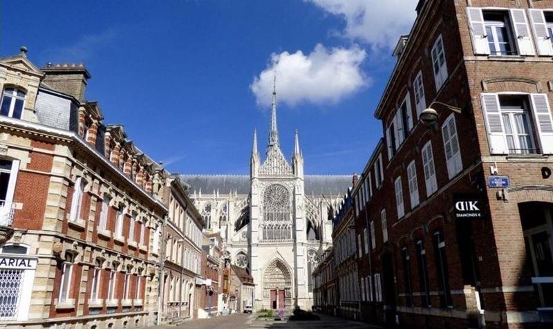 Hôtel particulier - 405 m² - 10 pièces