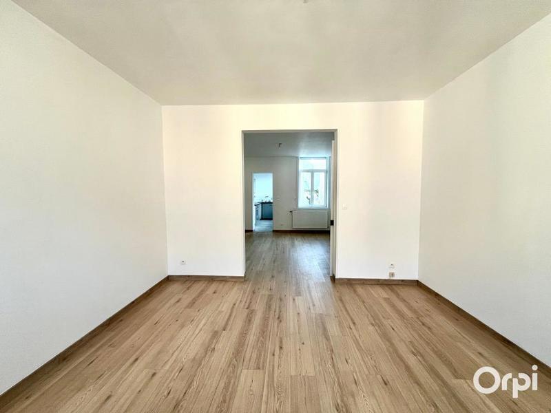 Maison - 102 m² - 4 pièces