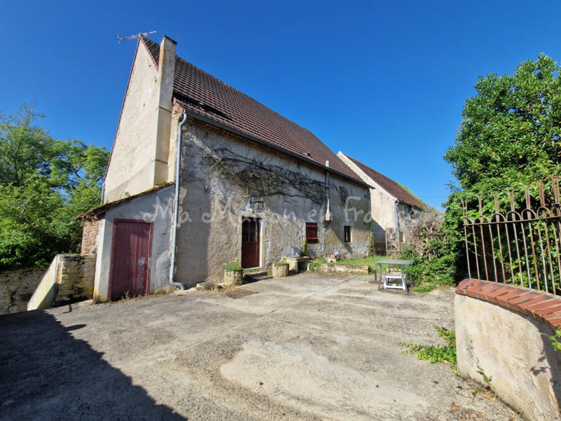 Maison - 395 m² - 12 pièces