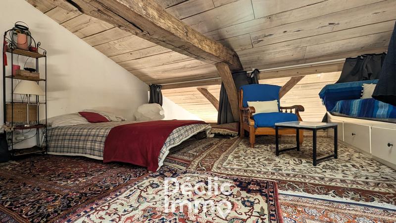 Maison - 388 m² - 11 pièces