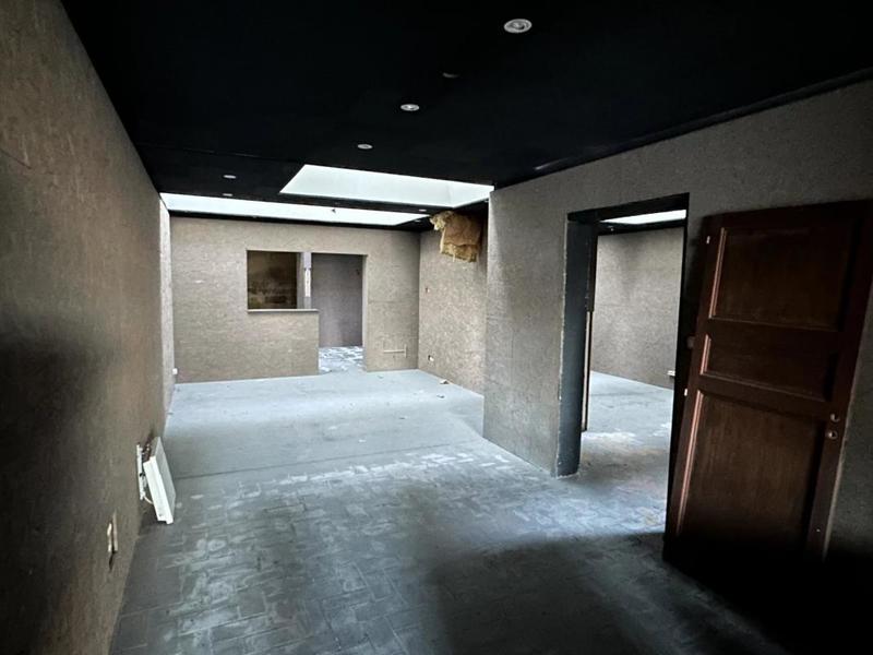 Maison de ville - 280 m² - 9 pièces