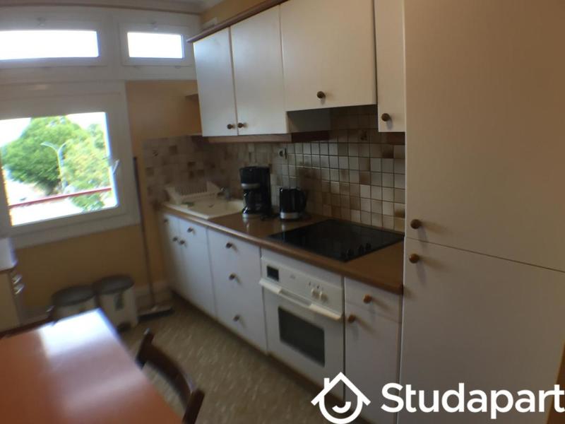 Chambre - 12 m² - 1 pièce