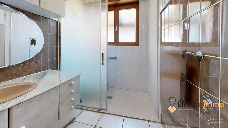 Maison - 117 m² - 6 pièces