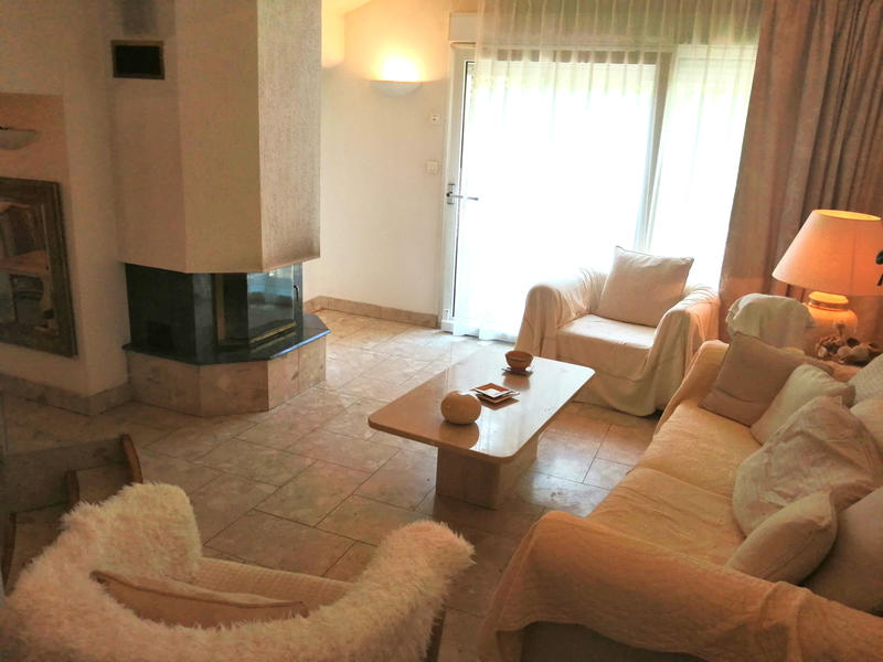 Maison - 164 m² - 7 pièces