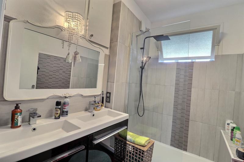 Appartement - 118 m² - 5 pièces