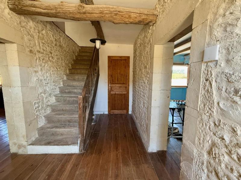 Propriété - 219 m² - 6 pièces