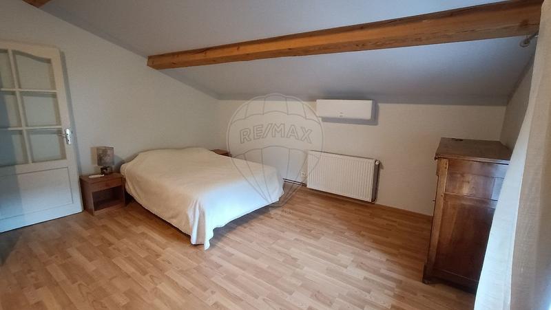 Maison - 177 m² - 5 pièces