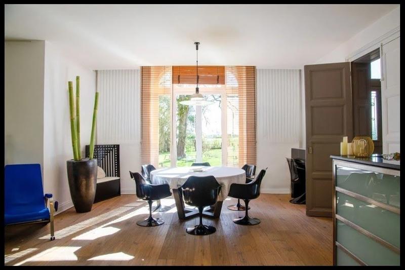 Propriété - 403 m² - 10 pièces