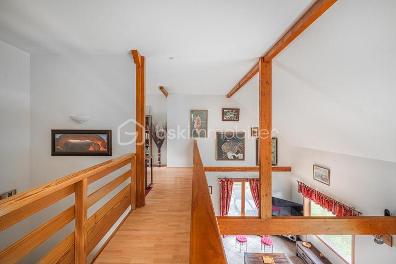 Maison - 164 m² - 5 pièces