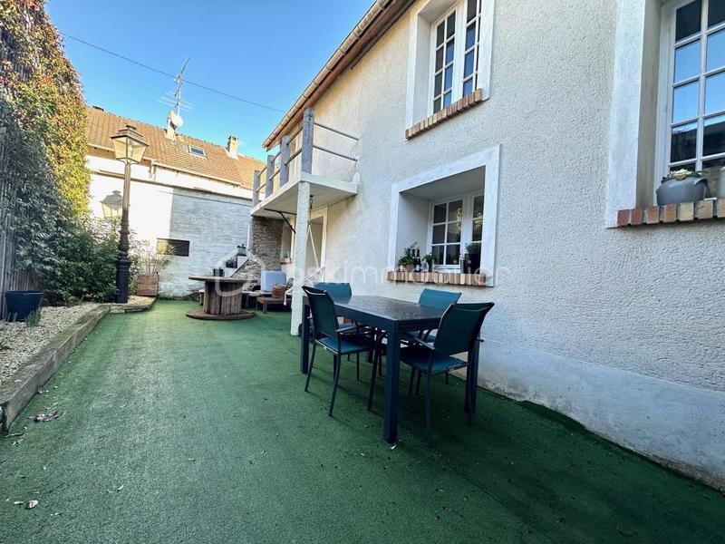 Maison - 135 m² - 5 pièces