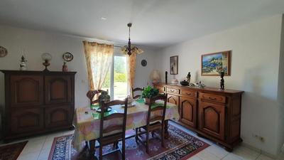 Maison - 111 m² - 5 pièces