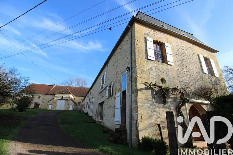 Ferme - 452 m² - 16 pièces