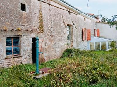 Maison en pierre - 155 m² - 6 pièces