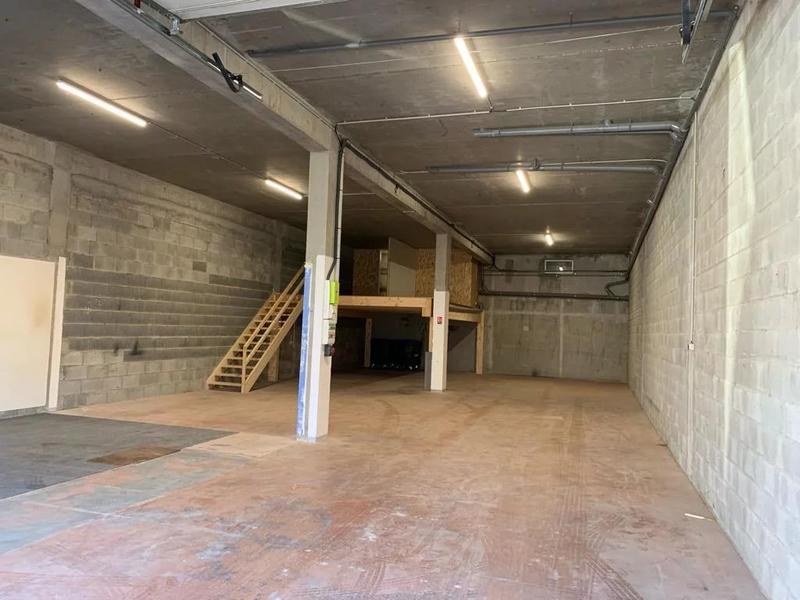 Local artisanal - 218 m²