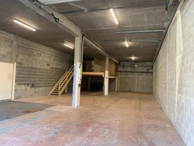 Local artisanal - 218 m²