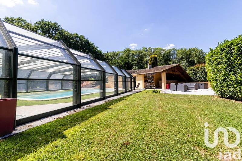 Maison - 655 m² - 14 pièces