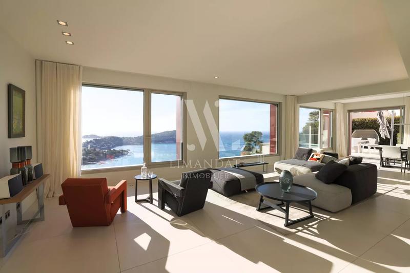 Villa - 440 m² - 8 pièces