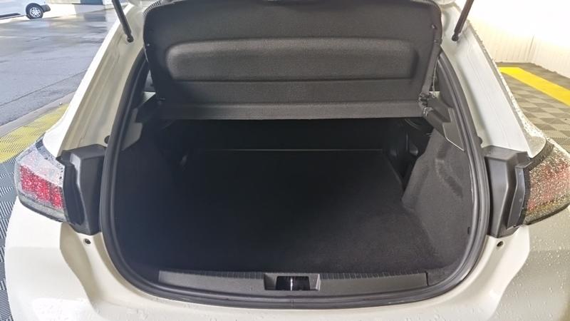 Peugeot 208 affaire Bluehdi 100 Ss Bvm6 Premium Pack