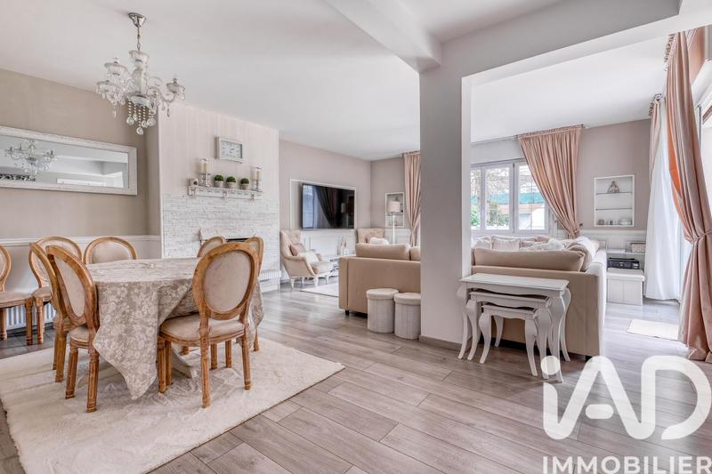 Maison - 160 m² - 7 pièces