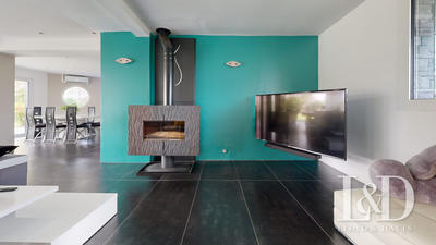 Maison contemporaine - 330 m² - 11 pièces