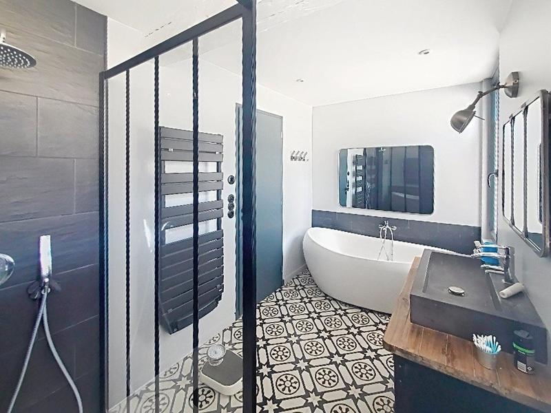 Maison - 136 m² - 5 pièces