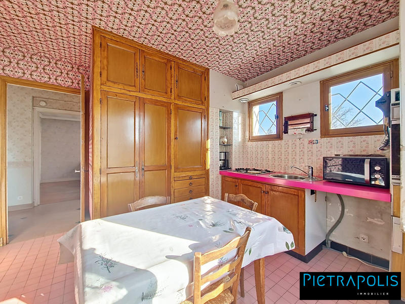 Maison - 140 m² - 5 pièces