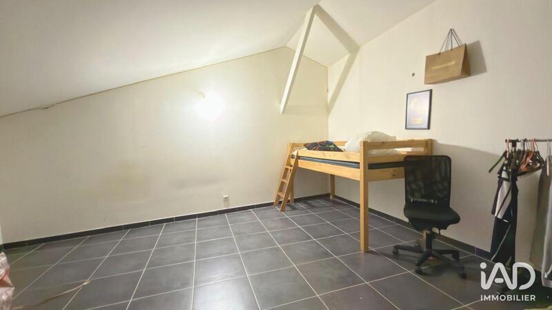 Local commercial - 124 m²