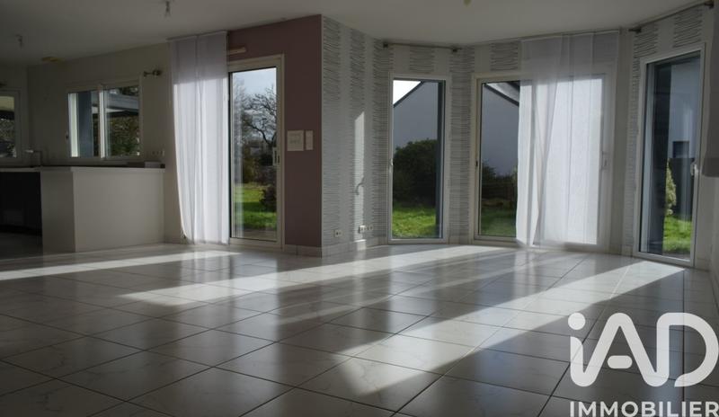 Maison - 110 m² - 6 pièces