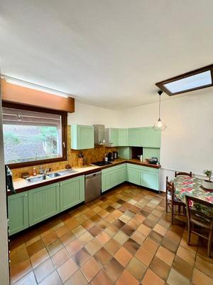 Maison d'architecte - 208 m² - 7 pièces