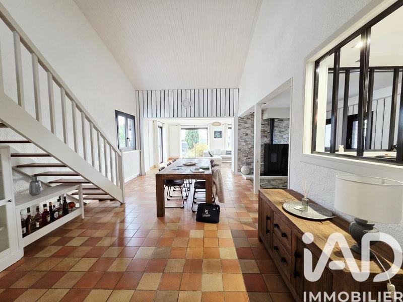 Maison - 176 m² - 6 pièces
