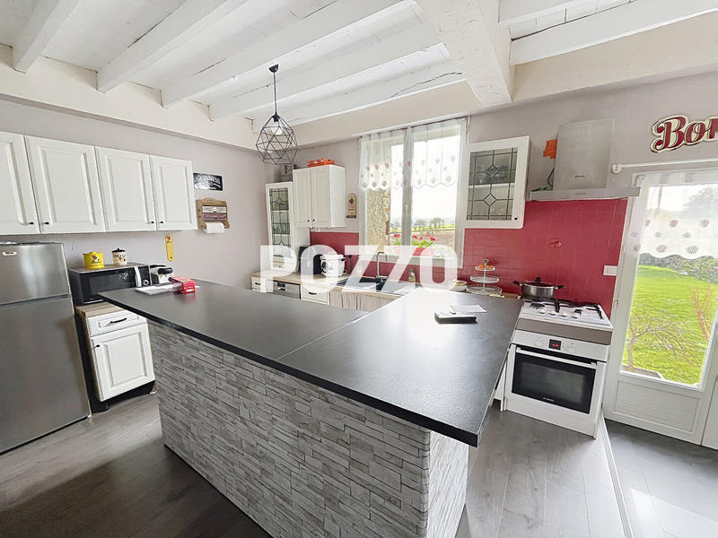 Maison - 103 m² - 4 pièces