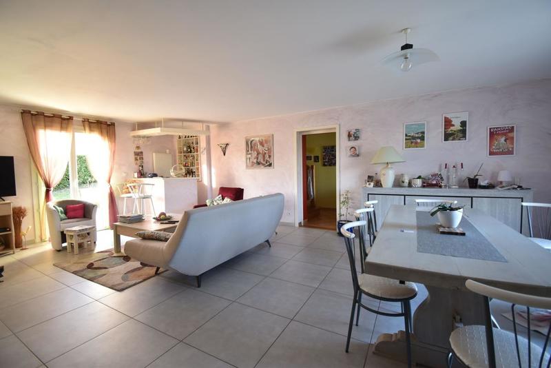 Villa - 194 m² - 6 pièces