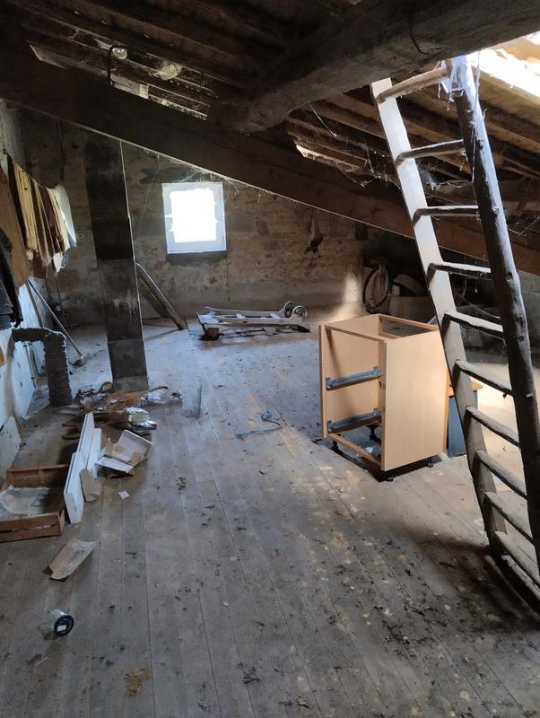 Maison ancienne - 191 m² - 5 pièces