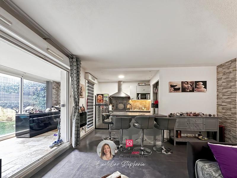 Appartement - 64 m² - 3 pièces