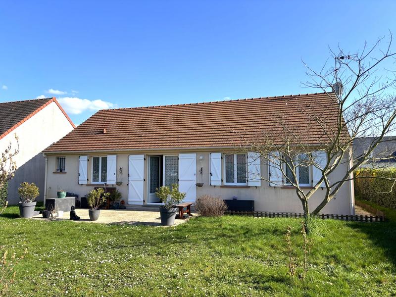 Maison - 94 m² - 4 pièces