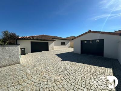 Villa - 146 m² - 6 pièces