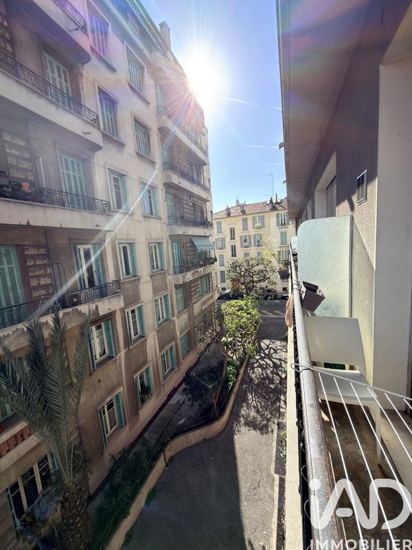 Appartement - 82 m² - 3 pièces