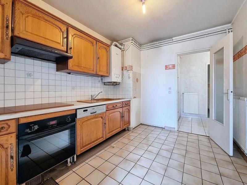 Appartement - 100 m² - 4 pièces